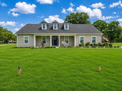 74 Country Club Dr