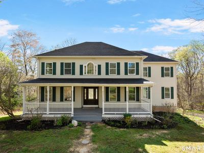 2 Greenwood Lane