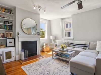 79 Pearl St #3