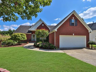 Property at 5685 Saltcreek Pl, Sugar Hill, GA