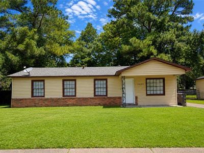 2520 Farnell Dr