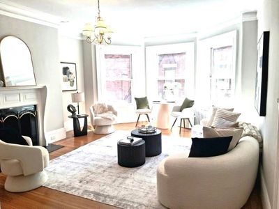 869 Beacon St APT 5