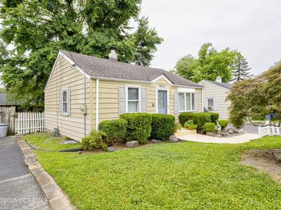 327 W Sylvania Avenue