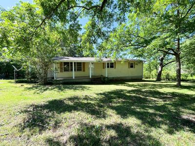 4401 Crystal Lake Dr