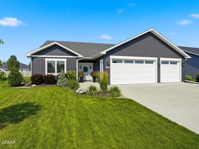 6176 Azalea Cir