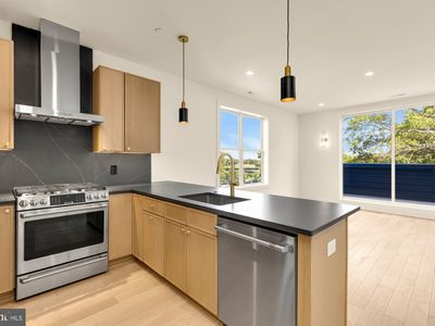224 21st St NE APT 4