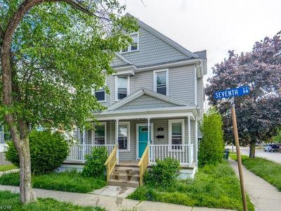 123 7th St NW