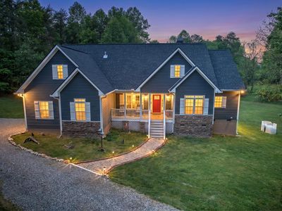 1324 Fairview Church Rd