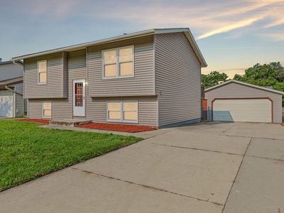 2434 Parkview Ln SE