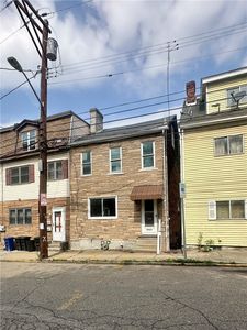 3443 Denny St
