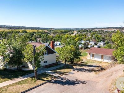 328 3rd Ave W