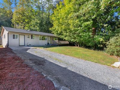 1401 Maple Avenue