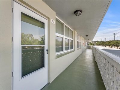 4885 1st St NE APT 212
