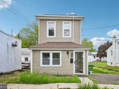 Property at 523 W 5th St, Palmyra, NJ