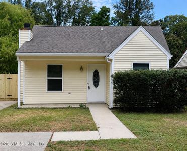 1743 James Buchanan Dr