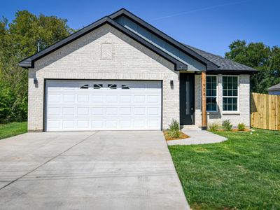 1904 S Sam Houston Rd