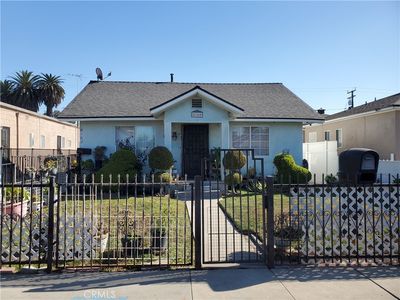 Property at 8160 Chestnut Ave, South Gate, CA