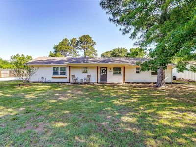2212 Ridge Ln