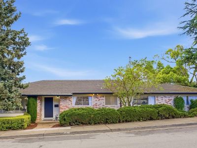 2853 Clifford Ave