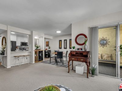 6275 Canterbury Dr Unit 302