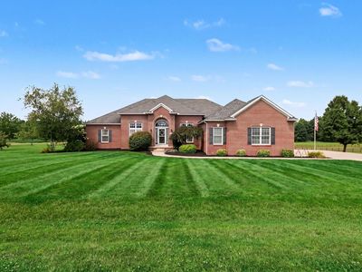148 Connemara Dr