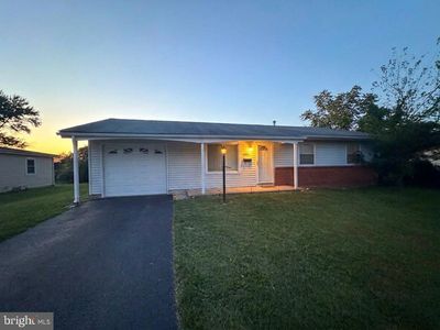 Property at 125 N Aspen Ave, Sterling, VA