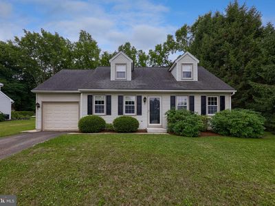 303 Parkwood Dr