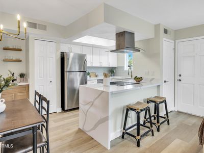 4142 N 11th St APT 4