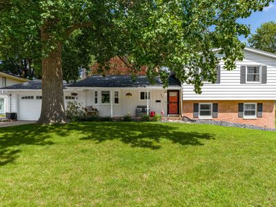 2327 Salem Ct