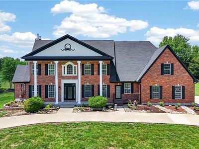 20 SE Meadowbrook Dr