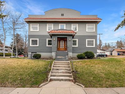 1005 S Cedar St #2