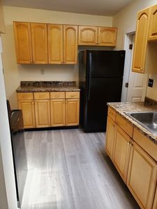 101 Oak Island St