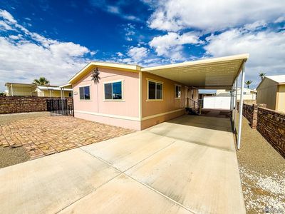 11334 S Bonnie Ave
