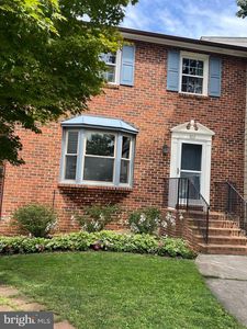 802 Appleseed Ct