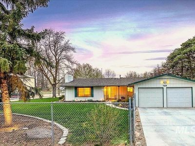 7419 S Greenacres Dr