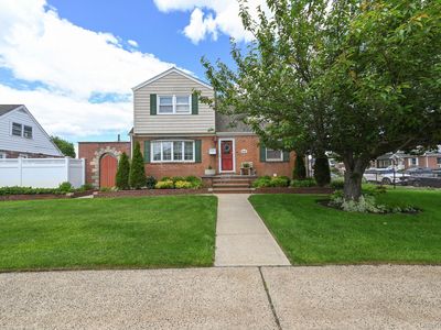 1006 Glen Drive