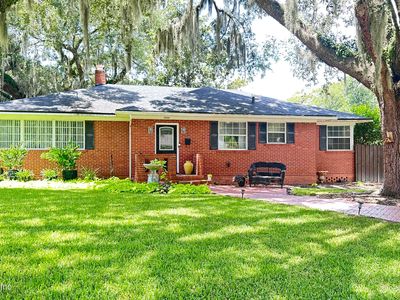 4504 PEACHTREE Circle E