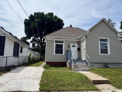 824 Warsaw Ave