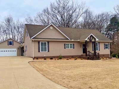 Property at 215 Sunrise Dr, Paris, TN