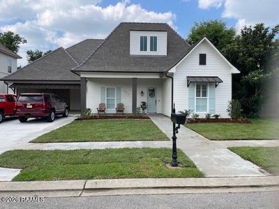 202 Sandbar Ln