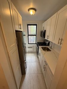 6309 108th St APT 3A