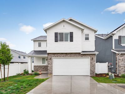 1935 W Parkview Dr