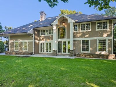 16 Holmehill Lane