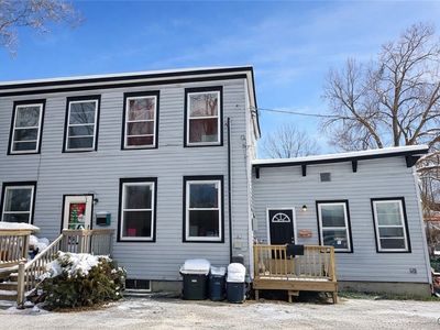 8 1/2 Noyes St