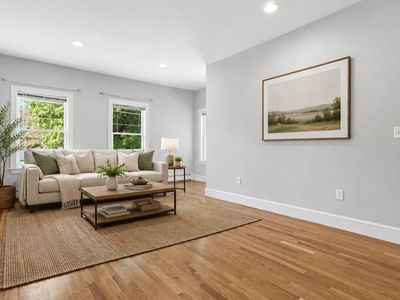 94 Summit St #2