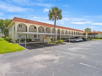 201 Saint Lucie Ln APT 606