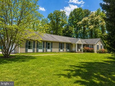 811 Cove Point Rd