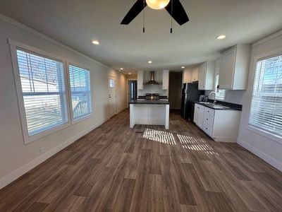 1199 E Santa Fe St