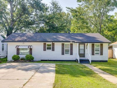 206 Frances Ave