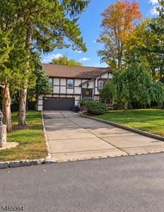 7 Garden St
